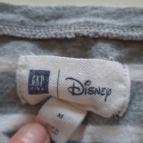 Gap Disney extra large Minnie Mouse long sleeve - Picture 3 of 9
